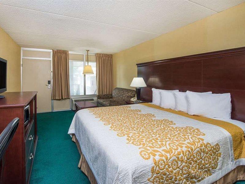 Days Inn By Wyndham Paducah Zewnętrze zdjęcie
