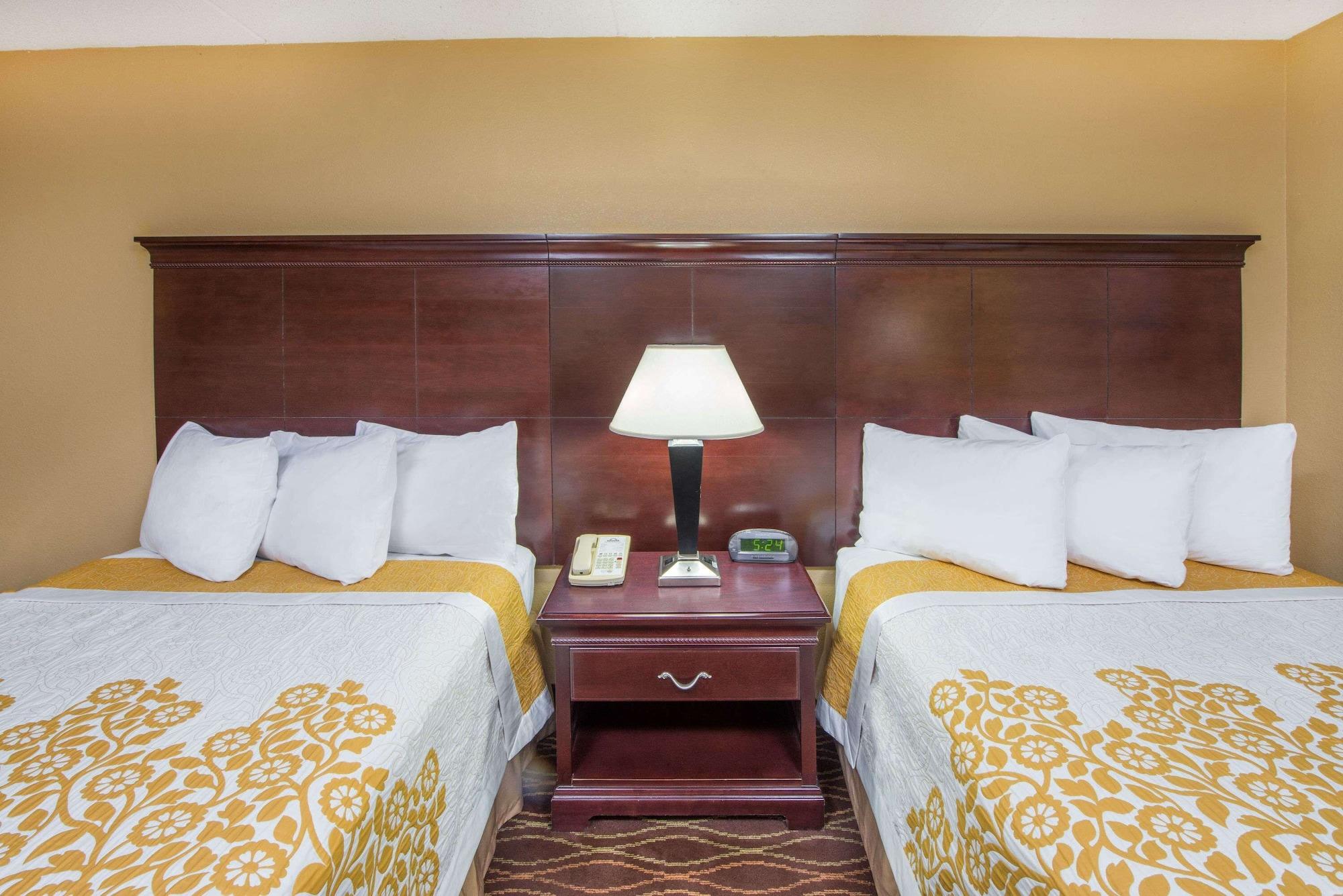 Days Inn By Wyndham Paducah Zewnętrze zdjęcie