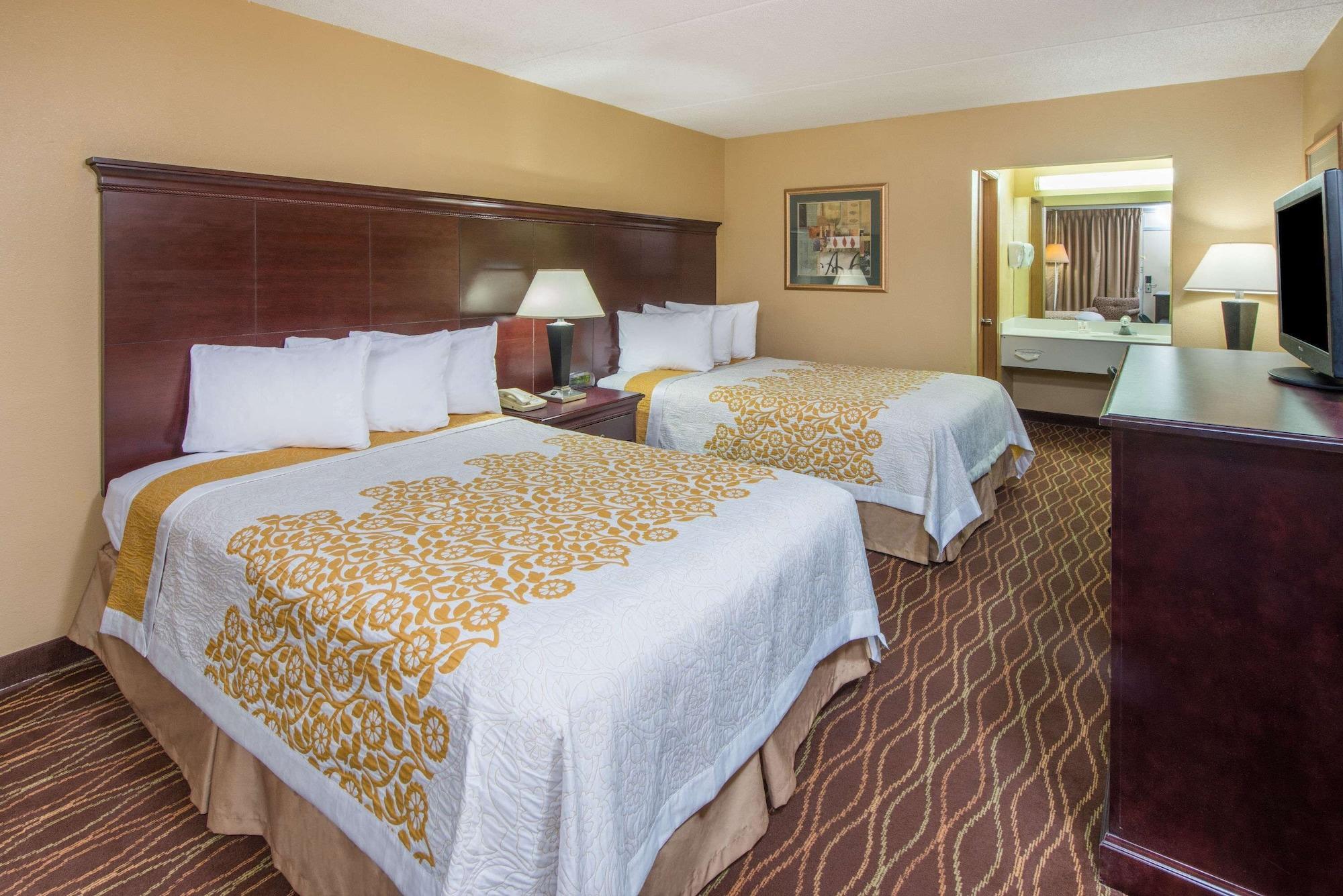 Days Inn By Wyndham Paducah Zewnętrze zdjęcie